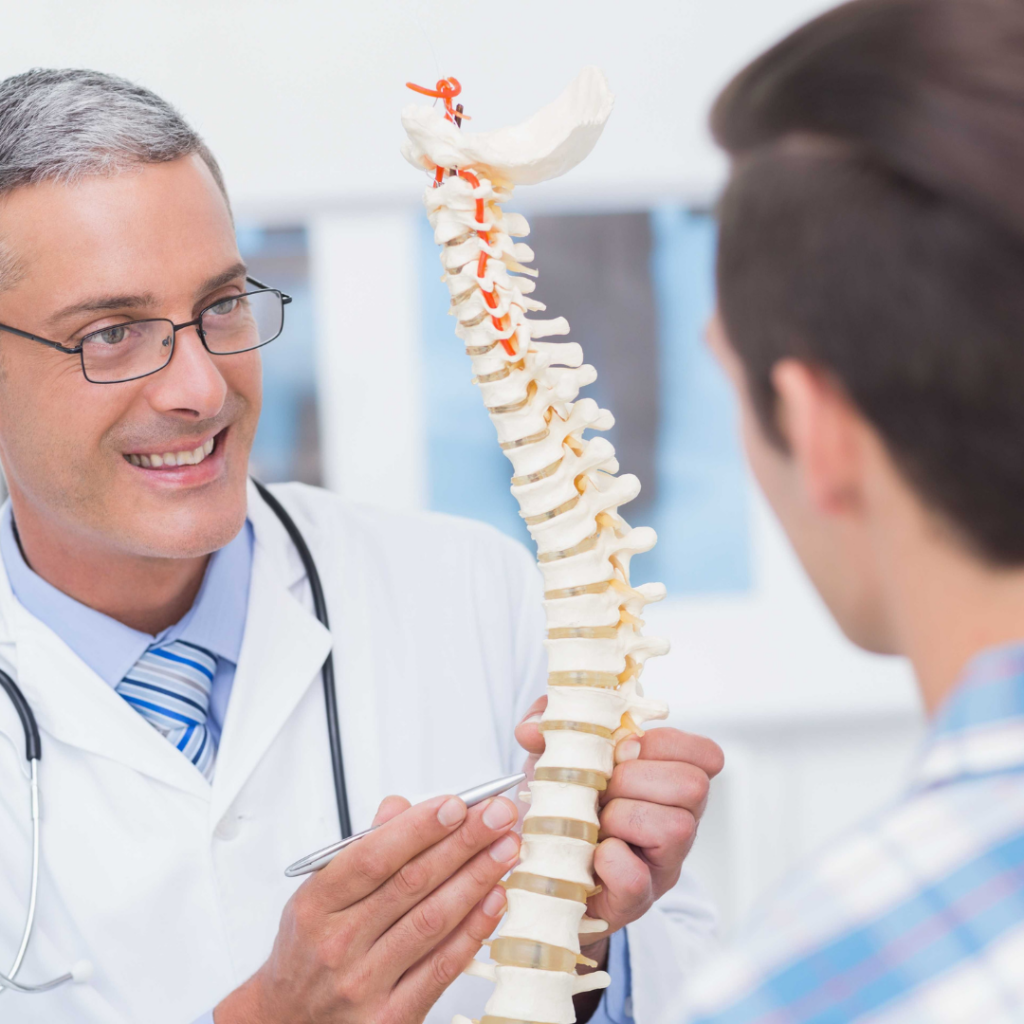 Bone Doctor Bangalore explains to patient 